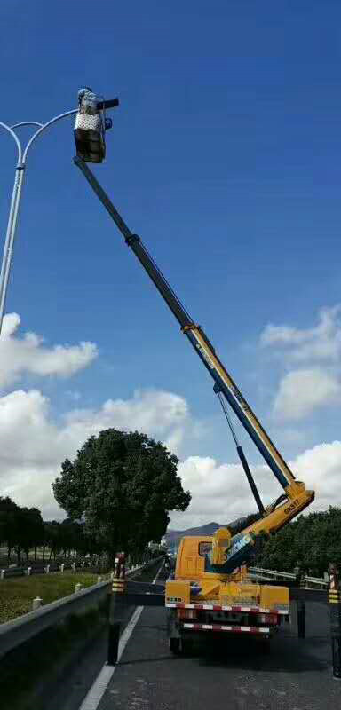 高空車(chē)出租043