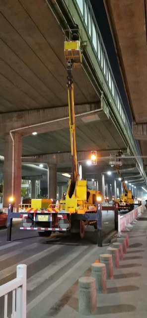 新疆高空車(chē)出租案例